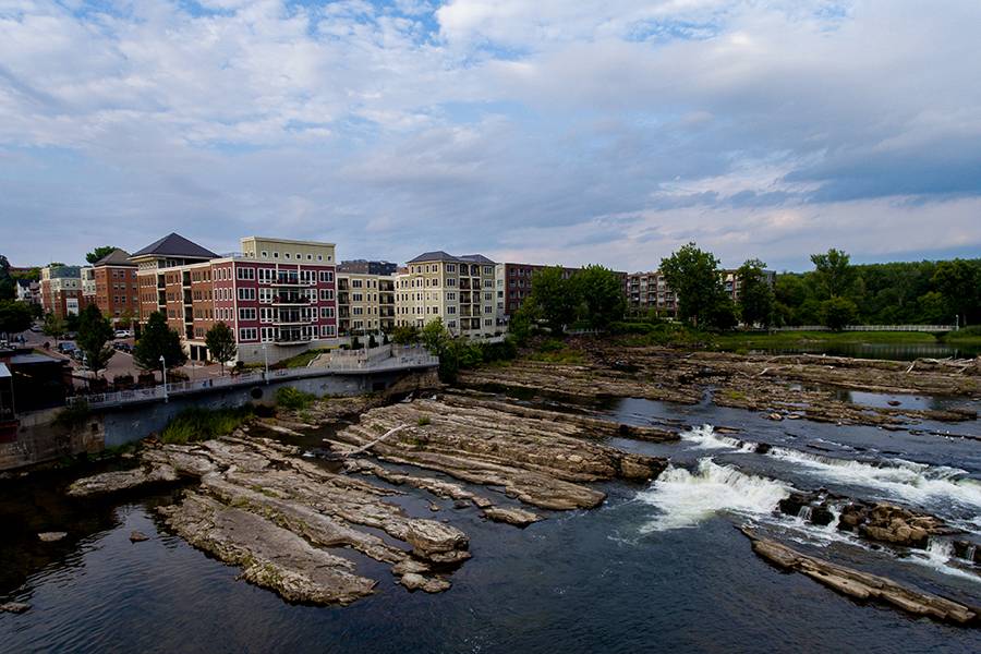 Sneakers Bistro | Winooski VT