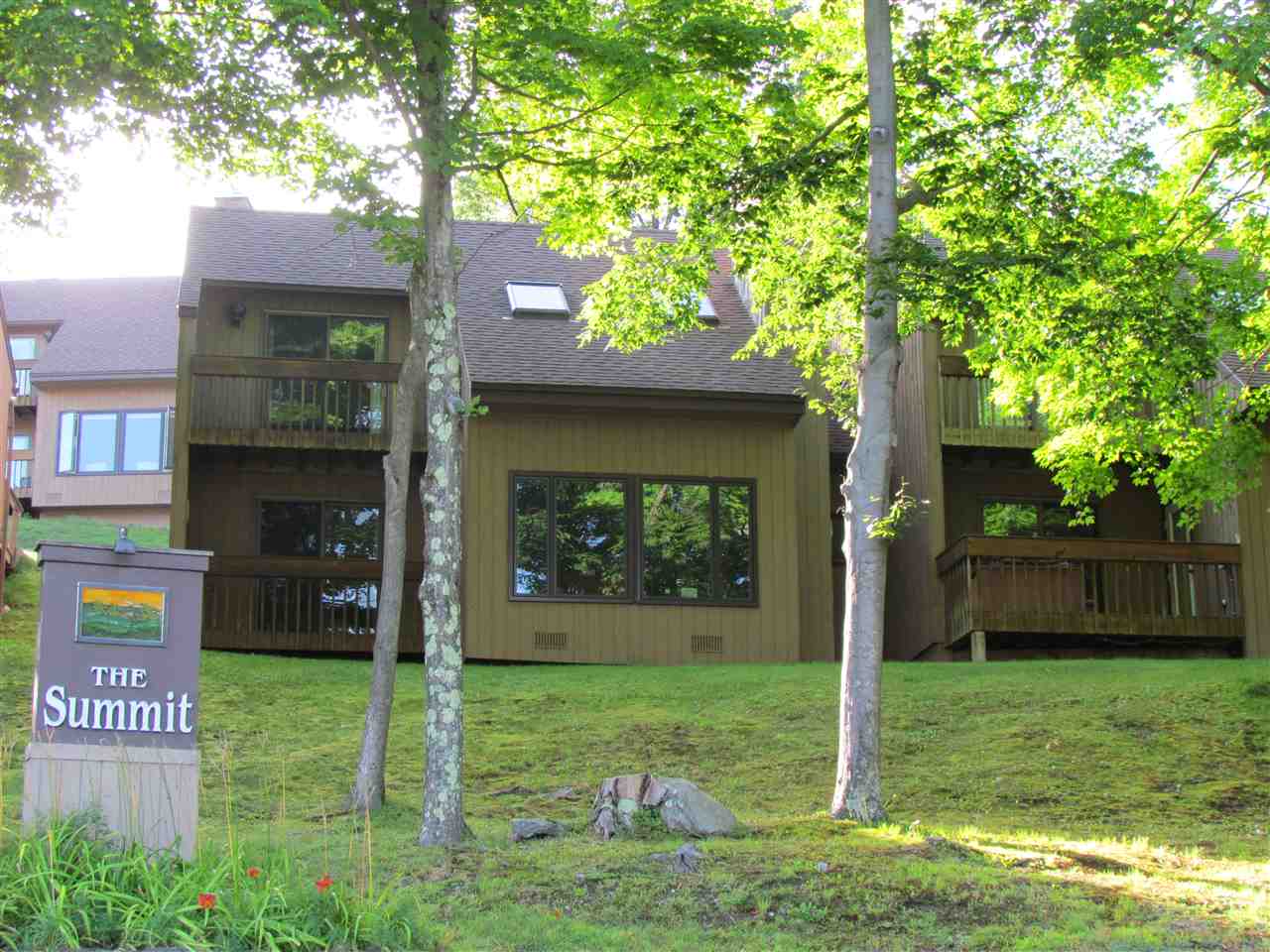  Lower Summit Road, Unit 20