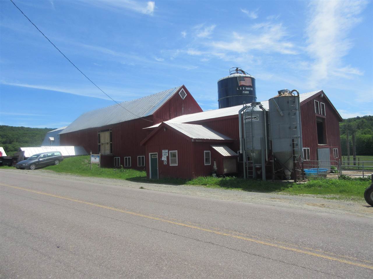  Oakland Station Road