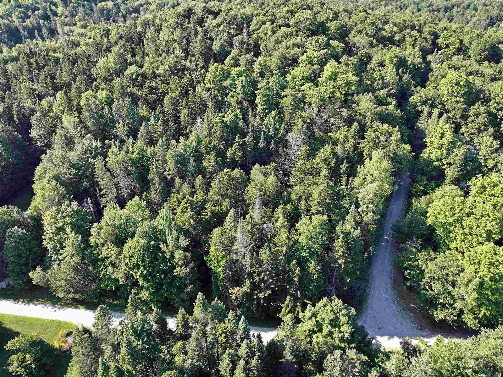 - Old Quarry Road