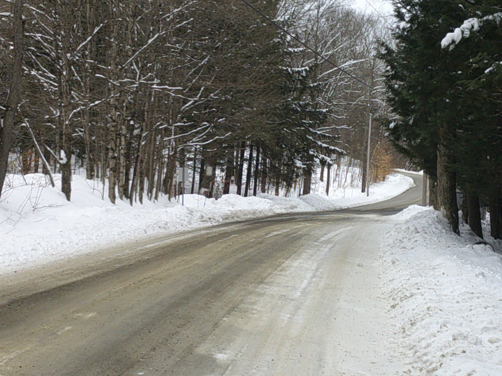 Looking down Plot Rd toward Clay Hill