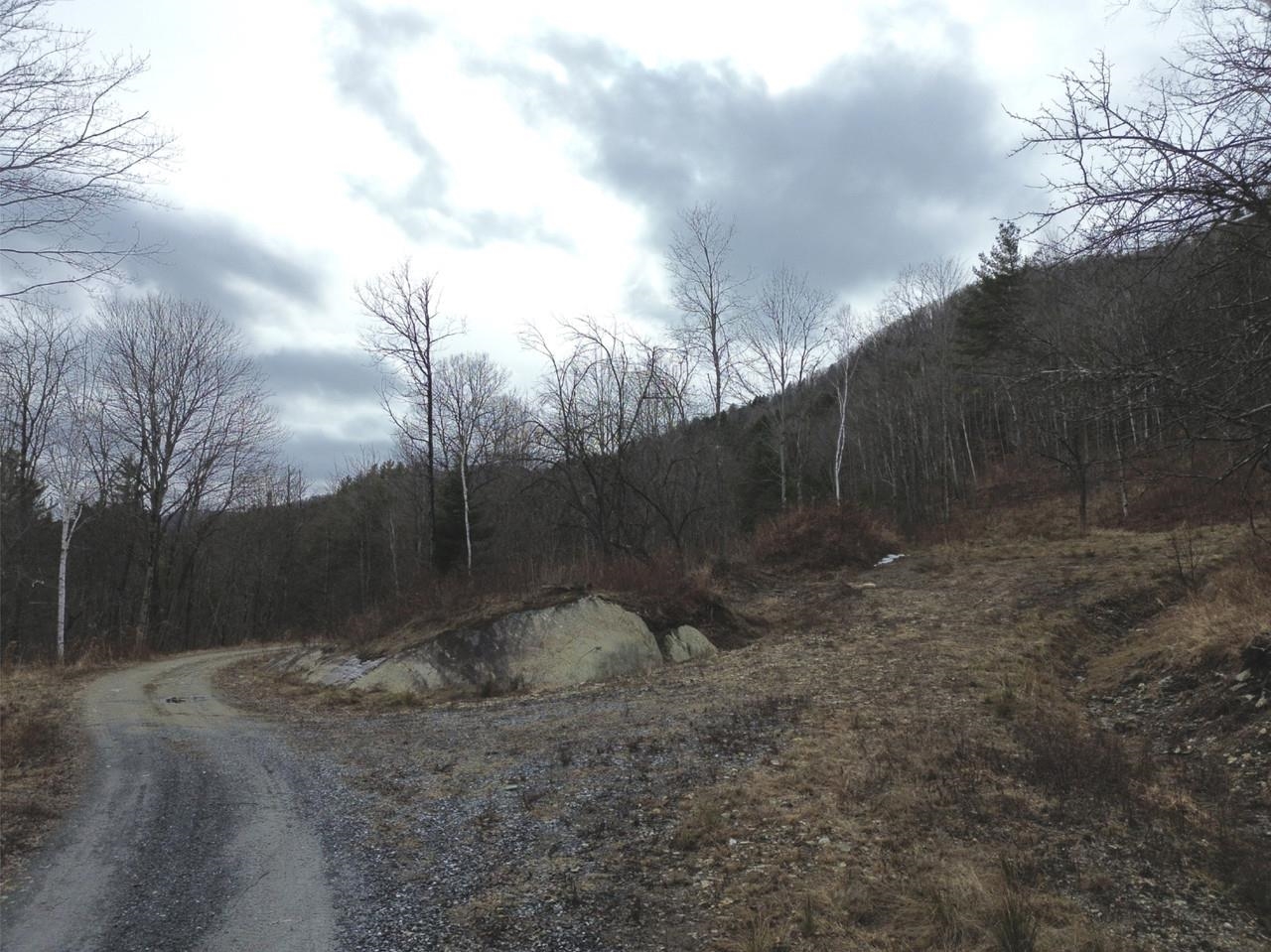 Driveway to the right