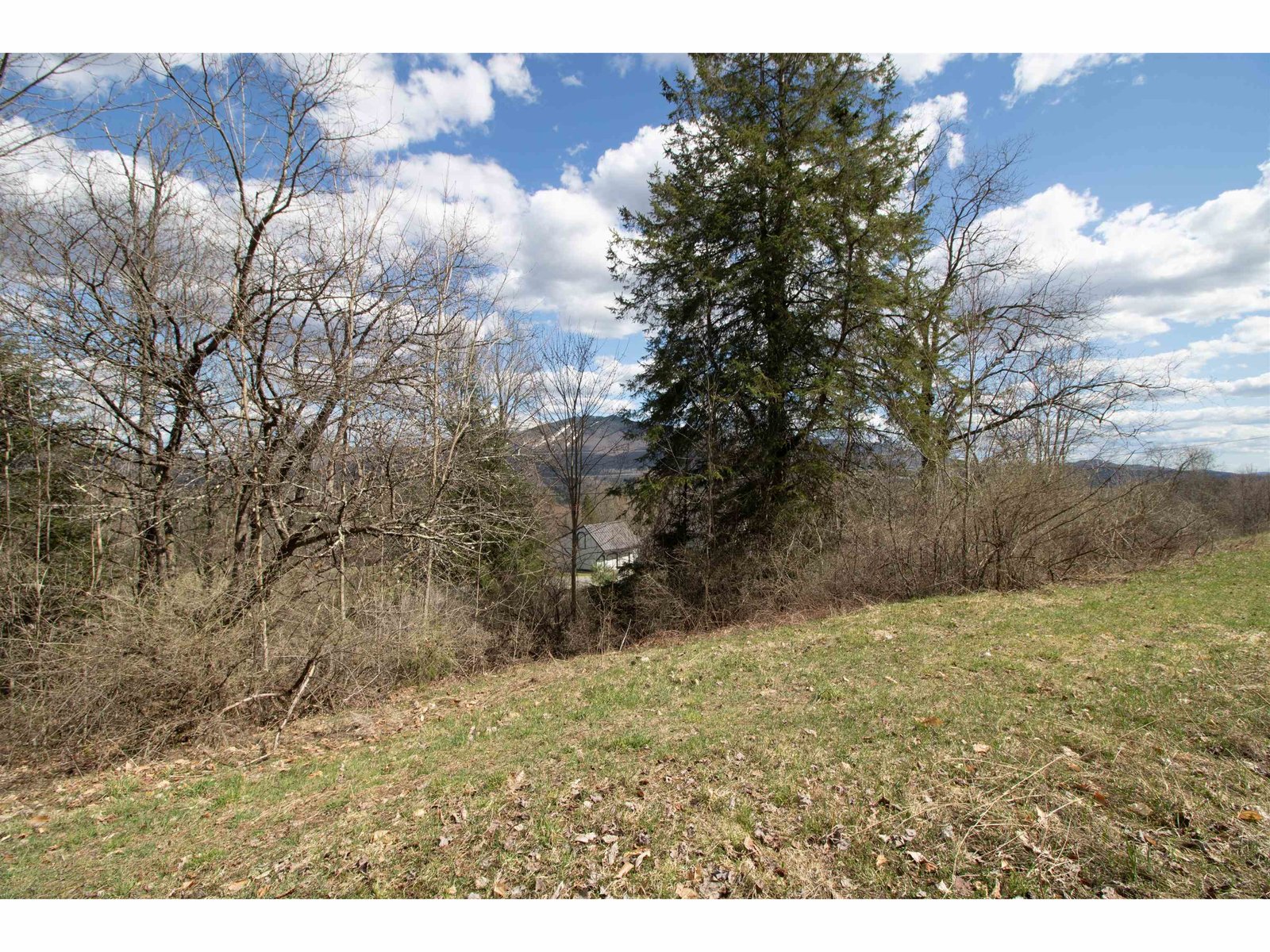 00 Darling Hill Road