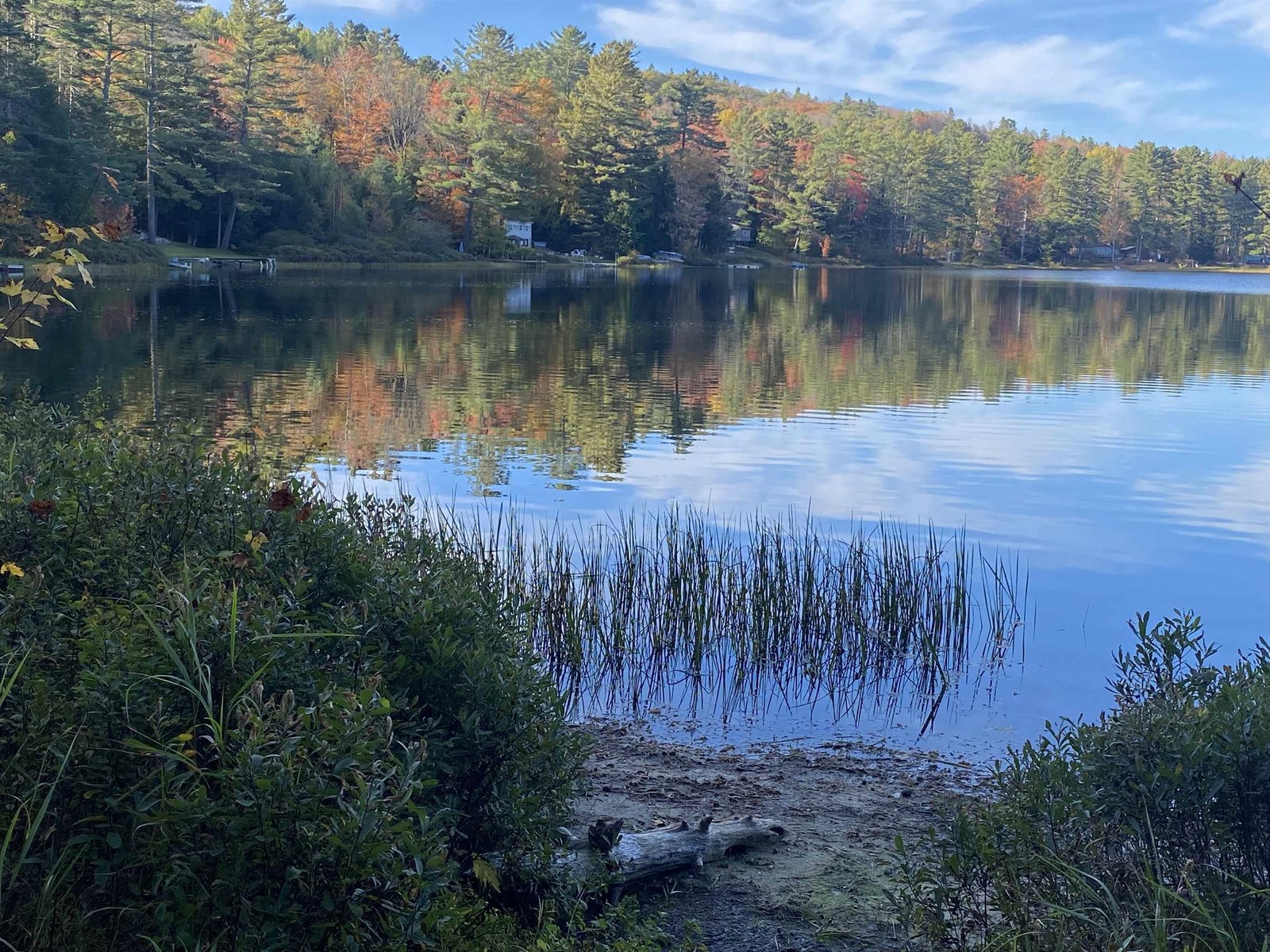 00 Round Pond Lane