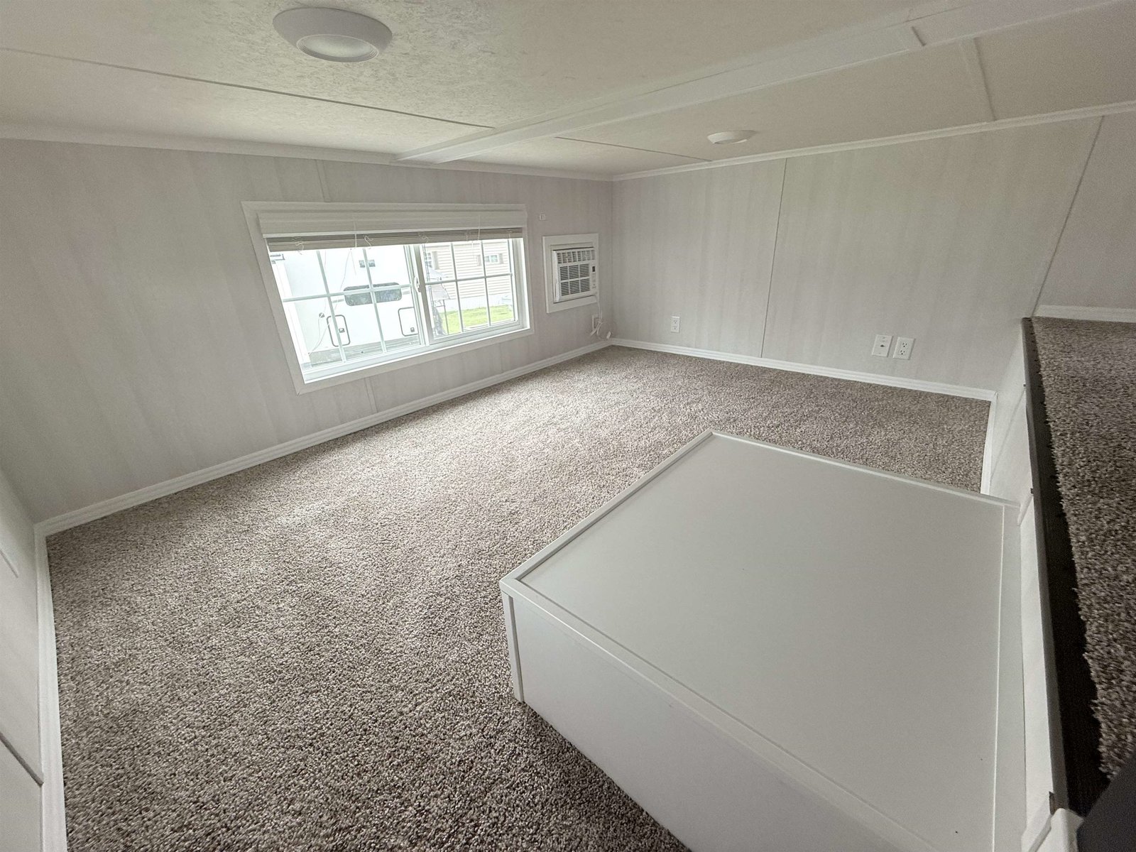1 Alburg RV Resort Road, Unit D5