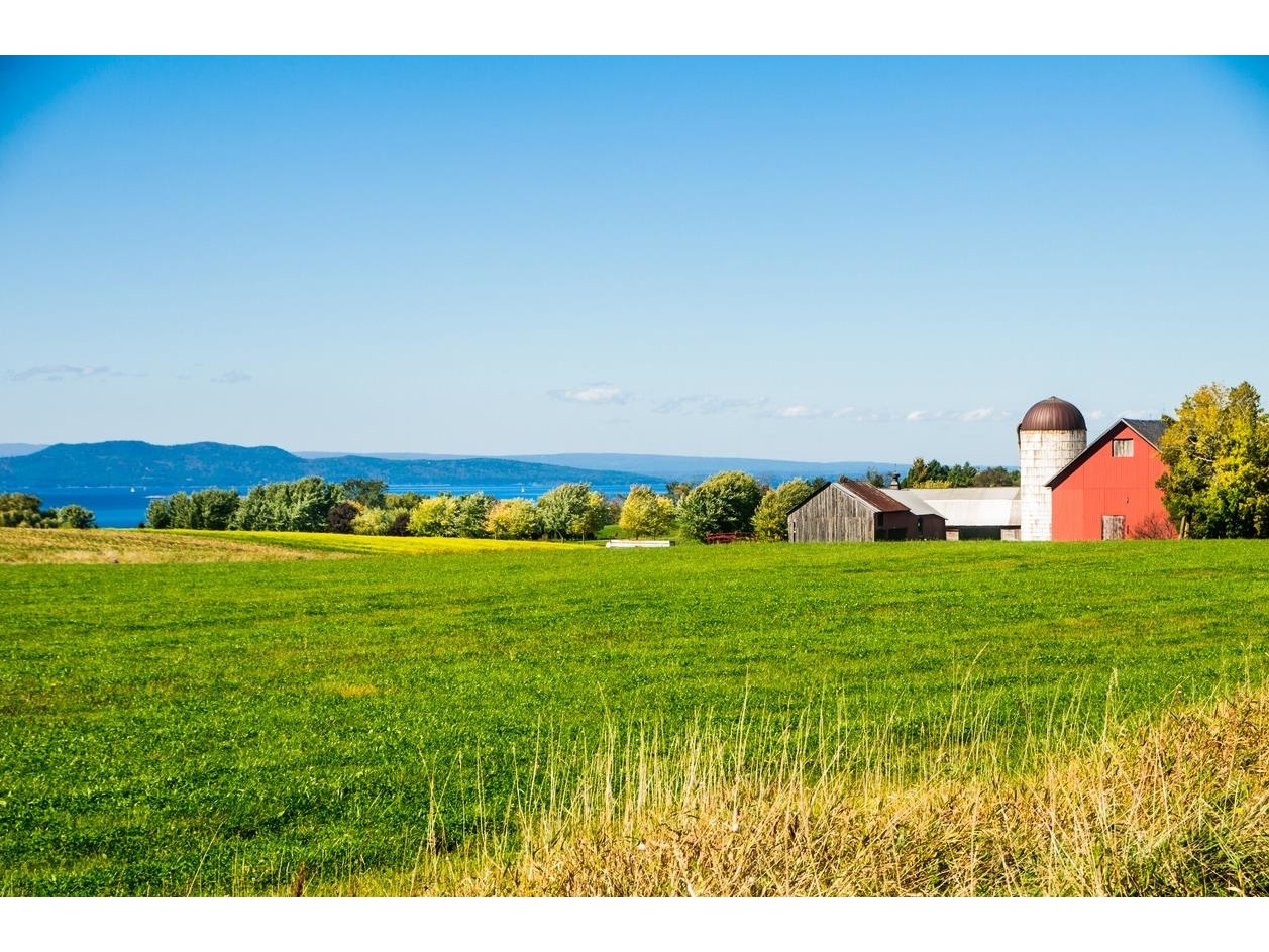1 Alburg RV Resort Road, Unit D5
