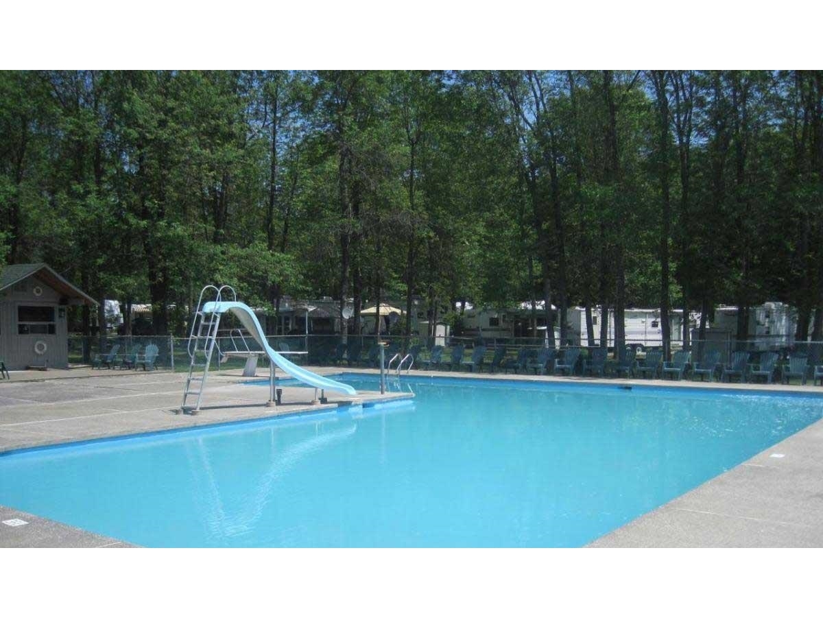 1 Alburg RV Resort Road, Unit D5