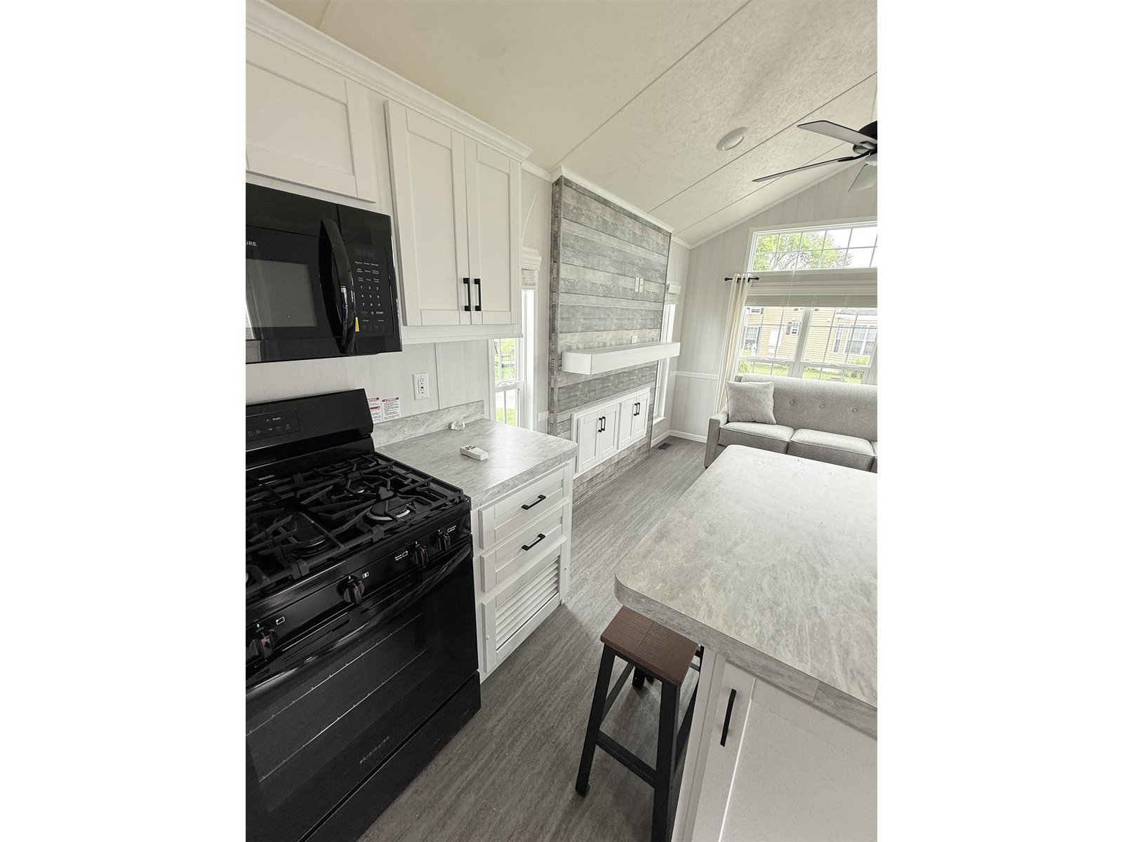 1 Alburg RV Resort Road, Unit D5