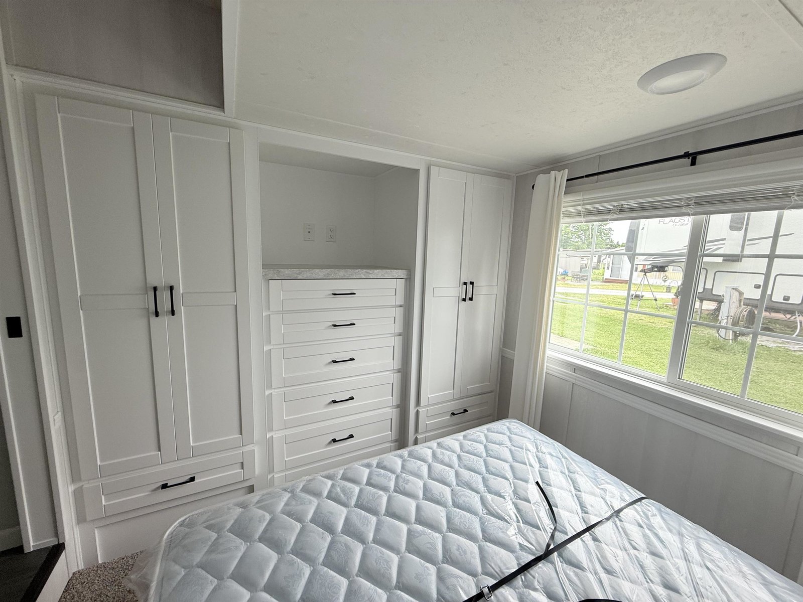 1 Alburg RV Resort Road, Unit D5