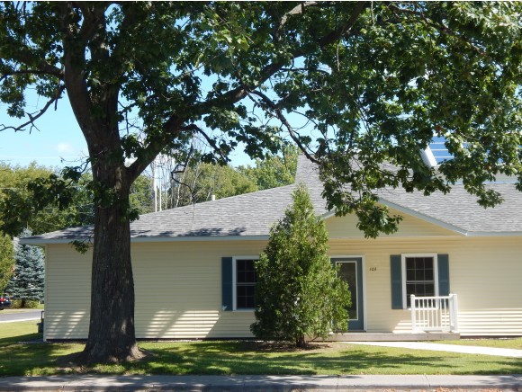 1 Atrium Way, Unit 103