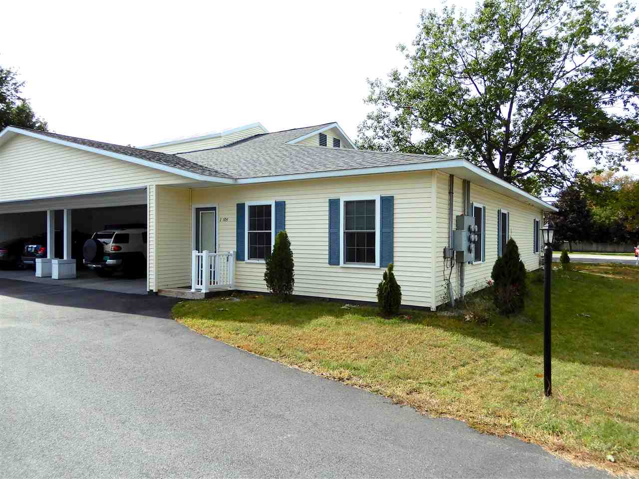 1 Atrium Way, Unit 104