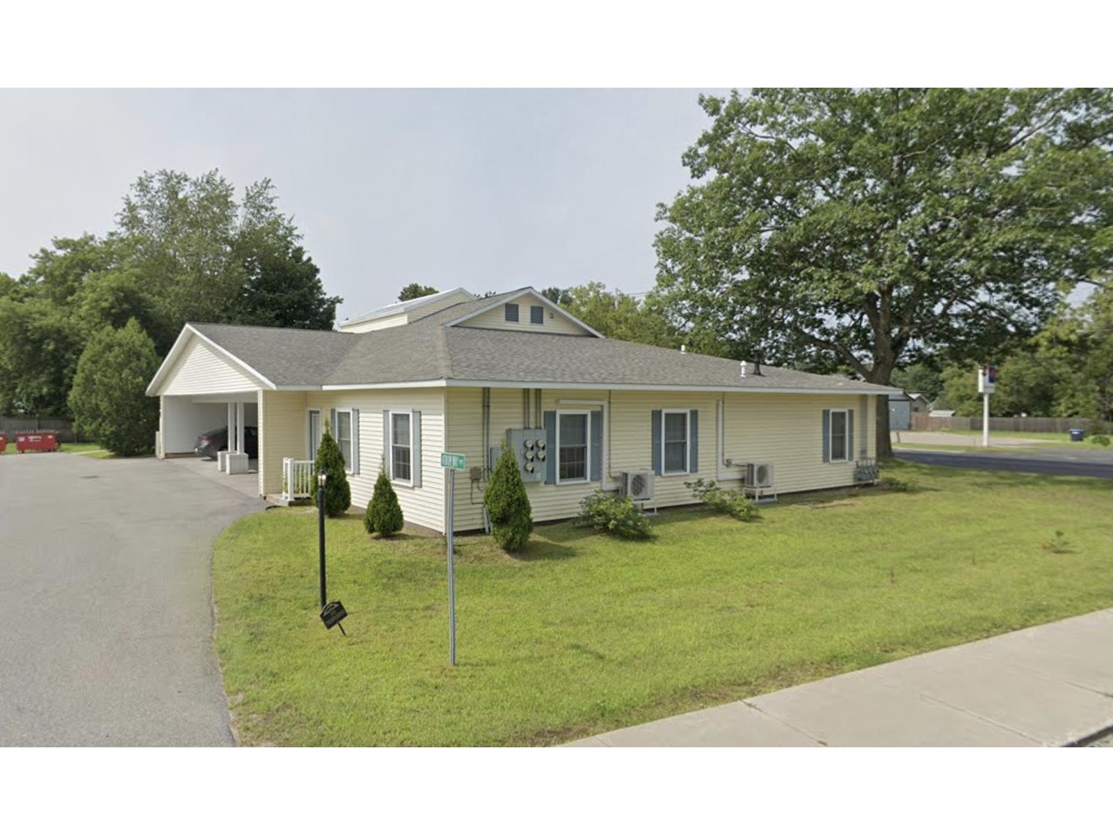 1 Atrium Way, Unit 104