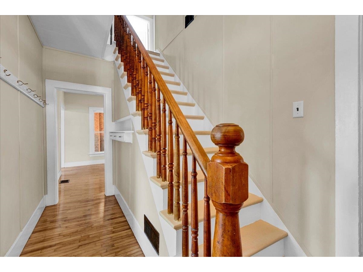 1 Elm Avenue