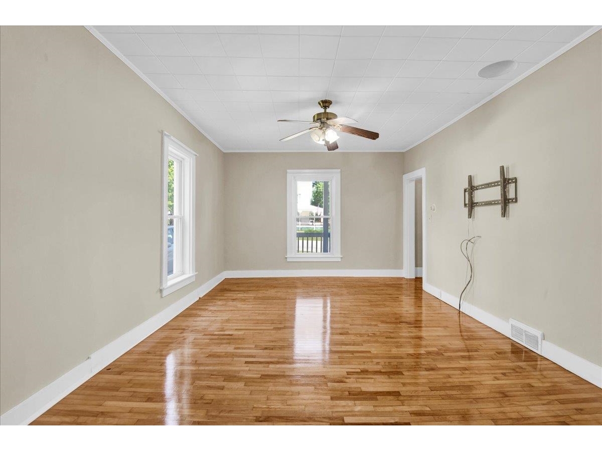 1 Elm Avenue
