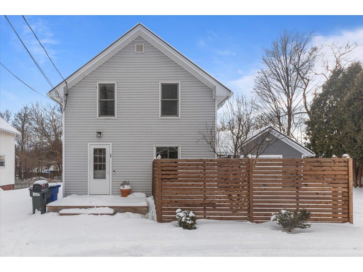 1 Gaines Court