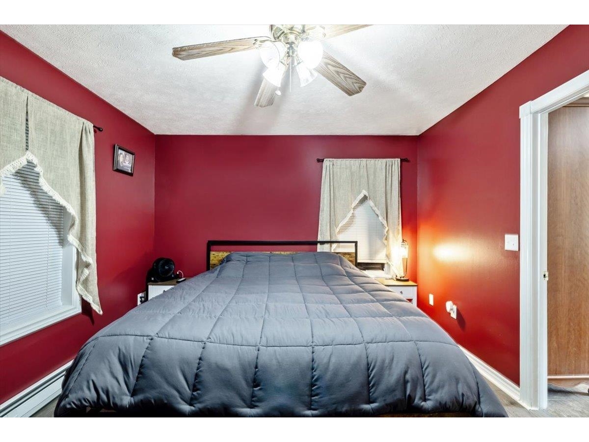 1 Glen Ridge Lane