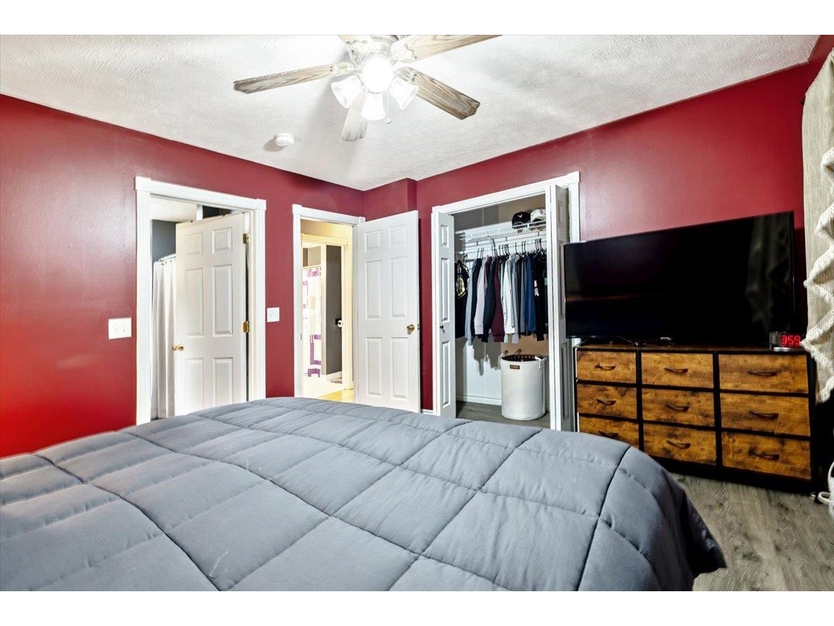 1 Glen Ridge Lane