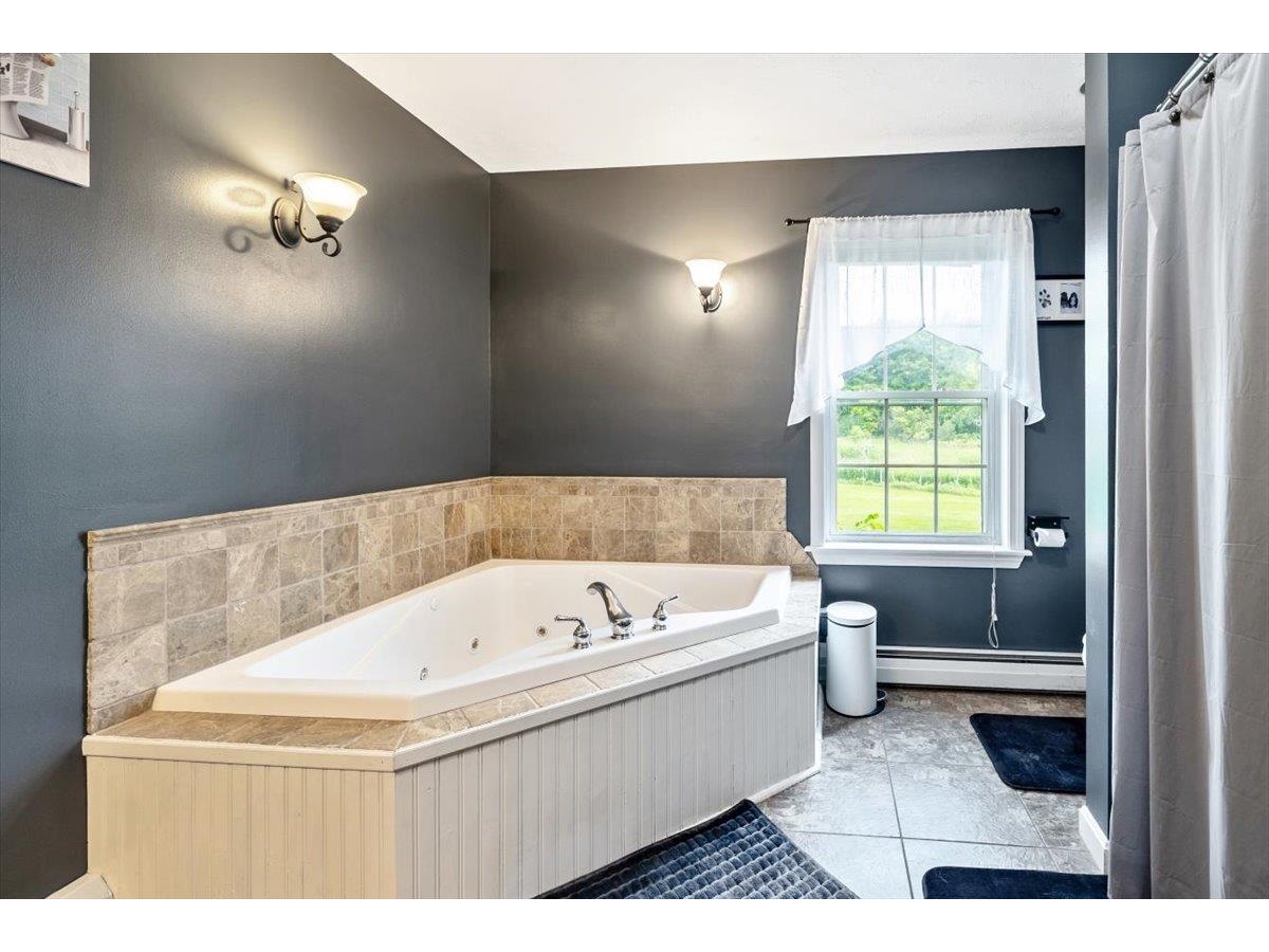 1 Glen Ridge Lane