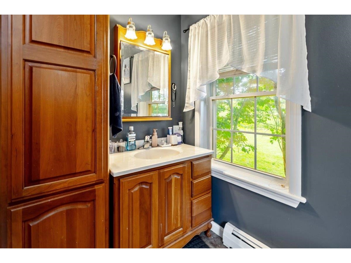 1 Glen Ridge Lane
