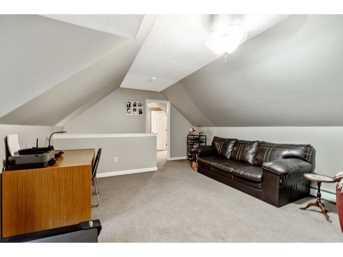 1 Glen Ridge Lane