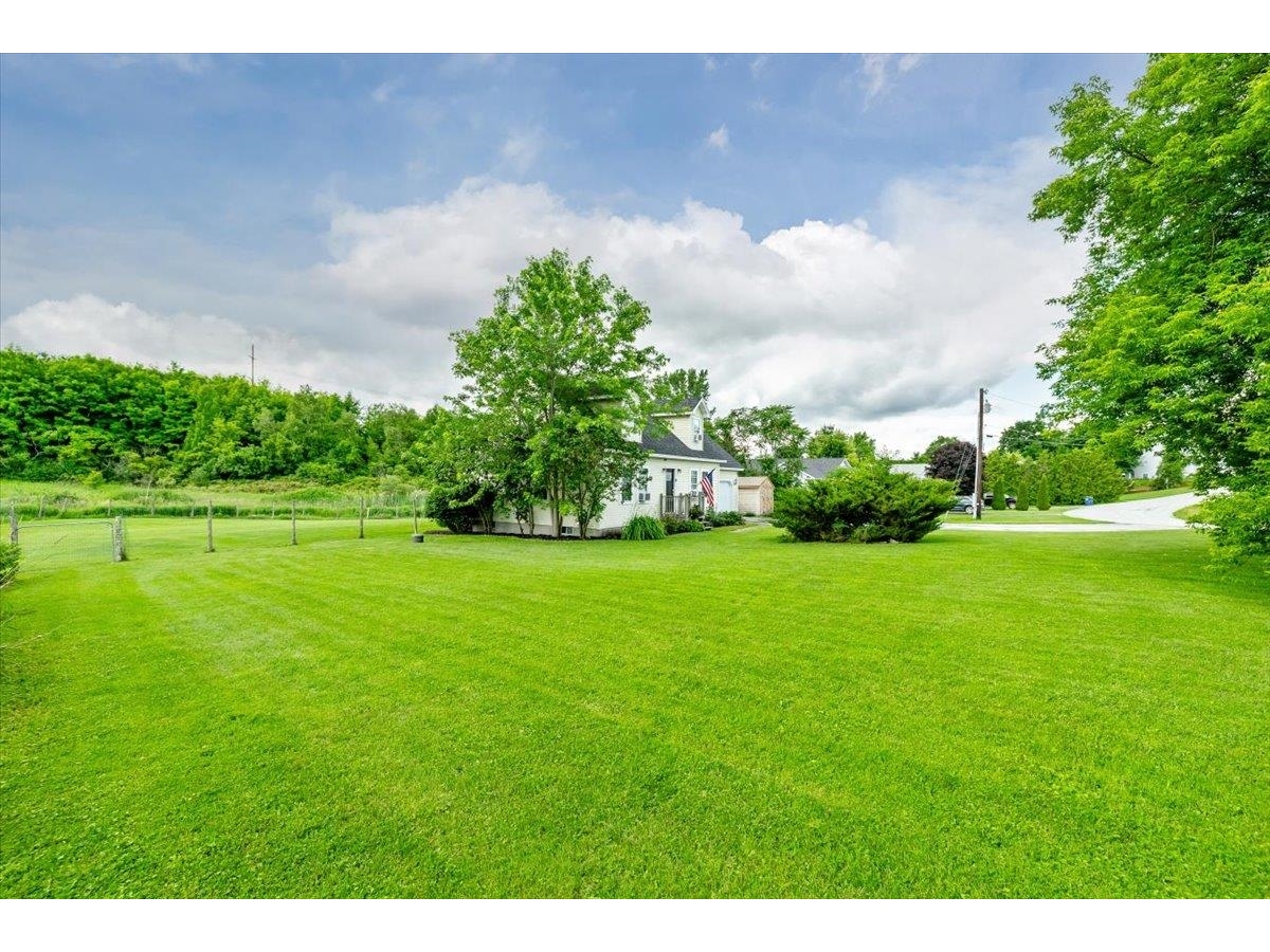 1 Glen Ridge Lane