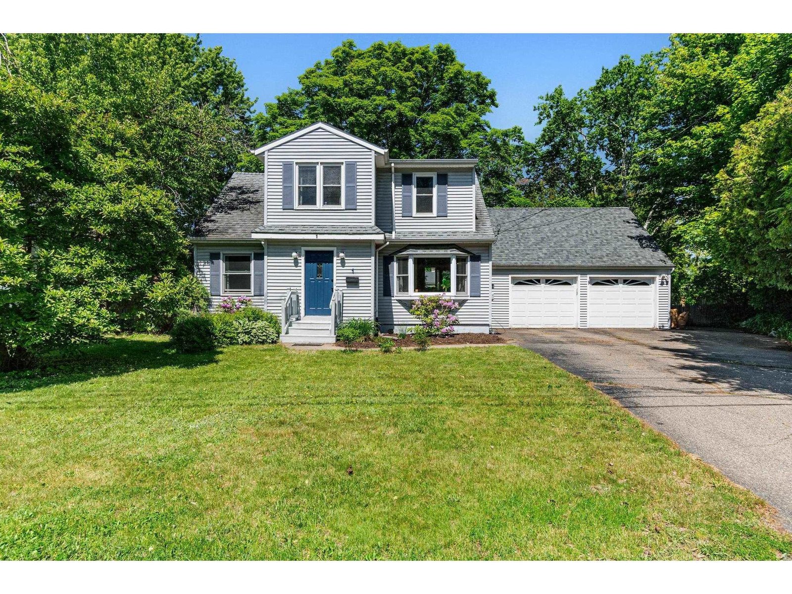 1 Hiawatha Avenue