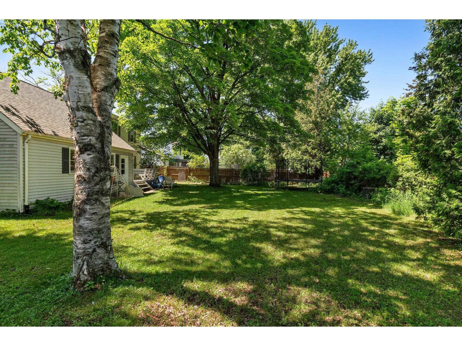1 Hiawatha Avenue