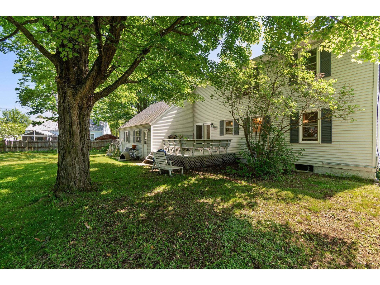 1 Hiawatha Avenue