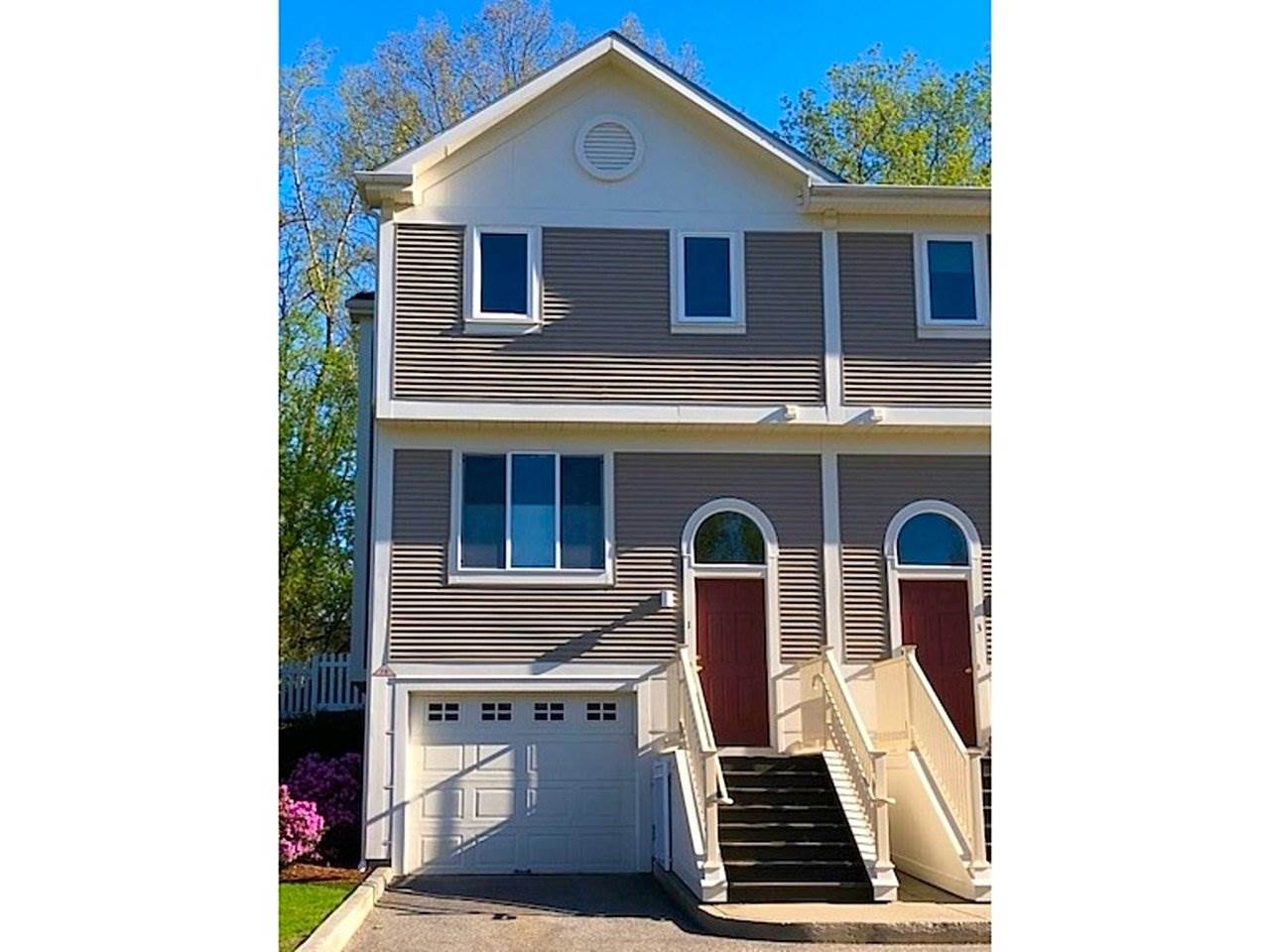 1 Kingfisher Court