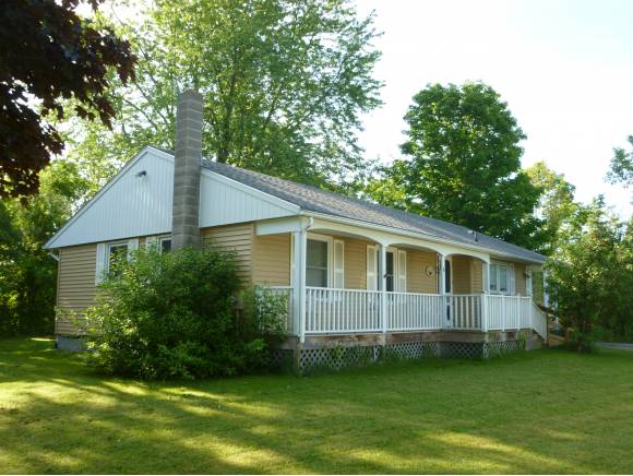 1 Londonderry Ln