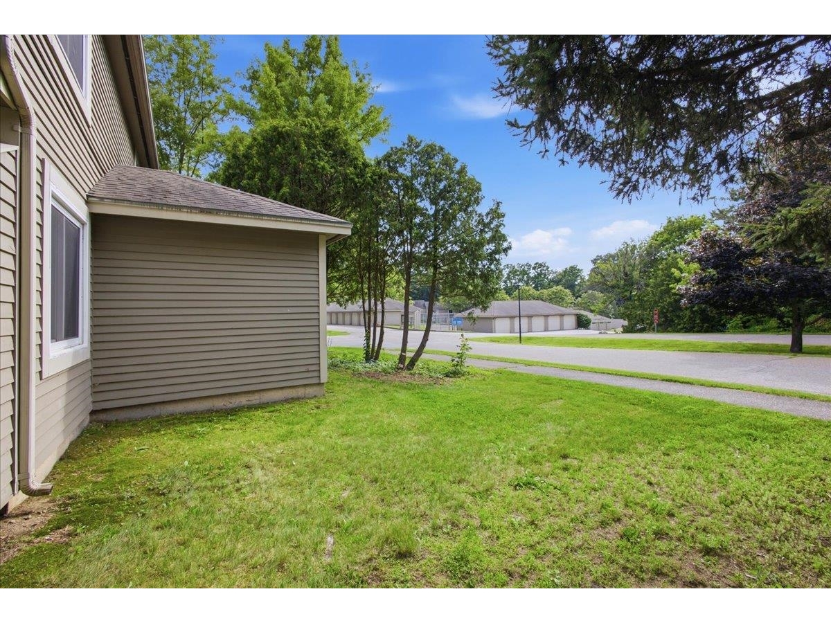 1 Overlook Drive