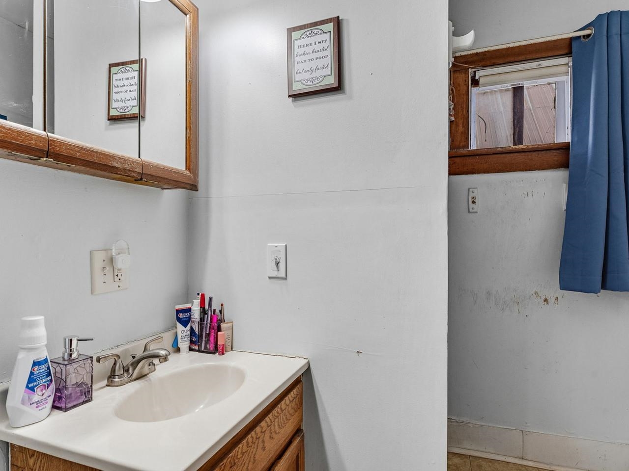First Floor Unit C Bathroom