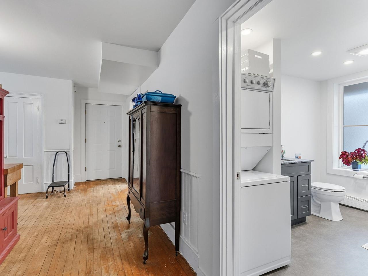 Second Floor Unit A Laundry