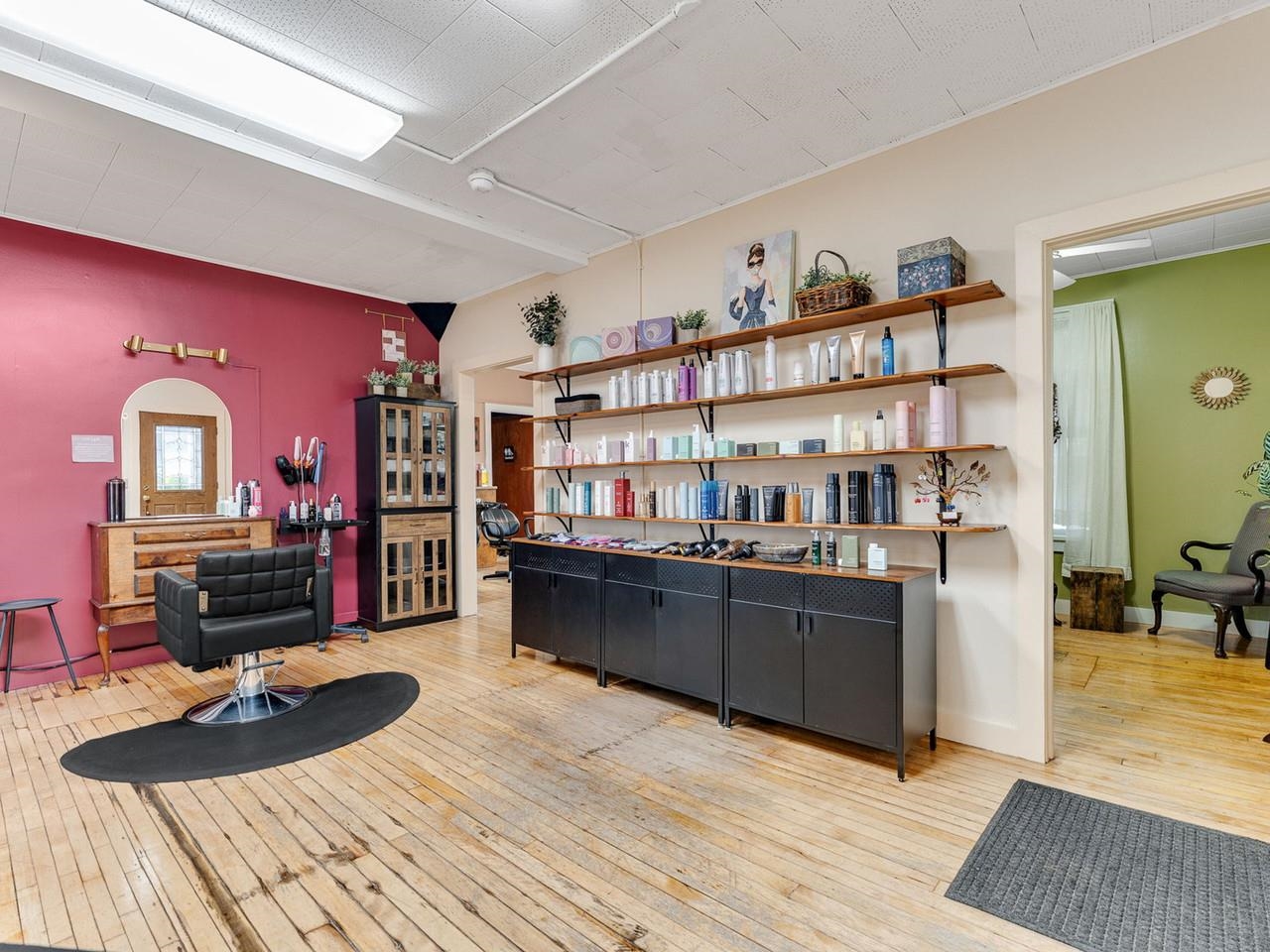 First Floor Unit 1