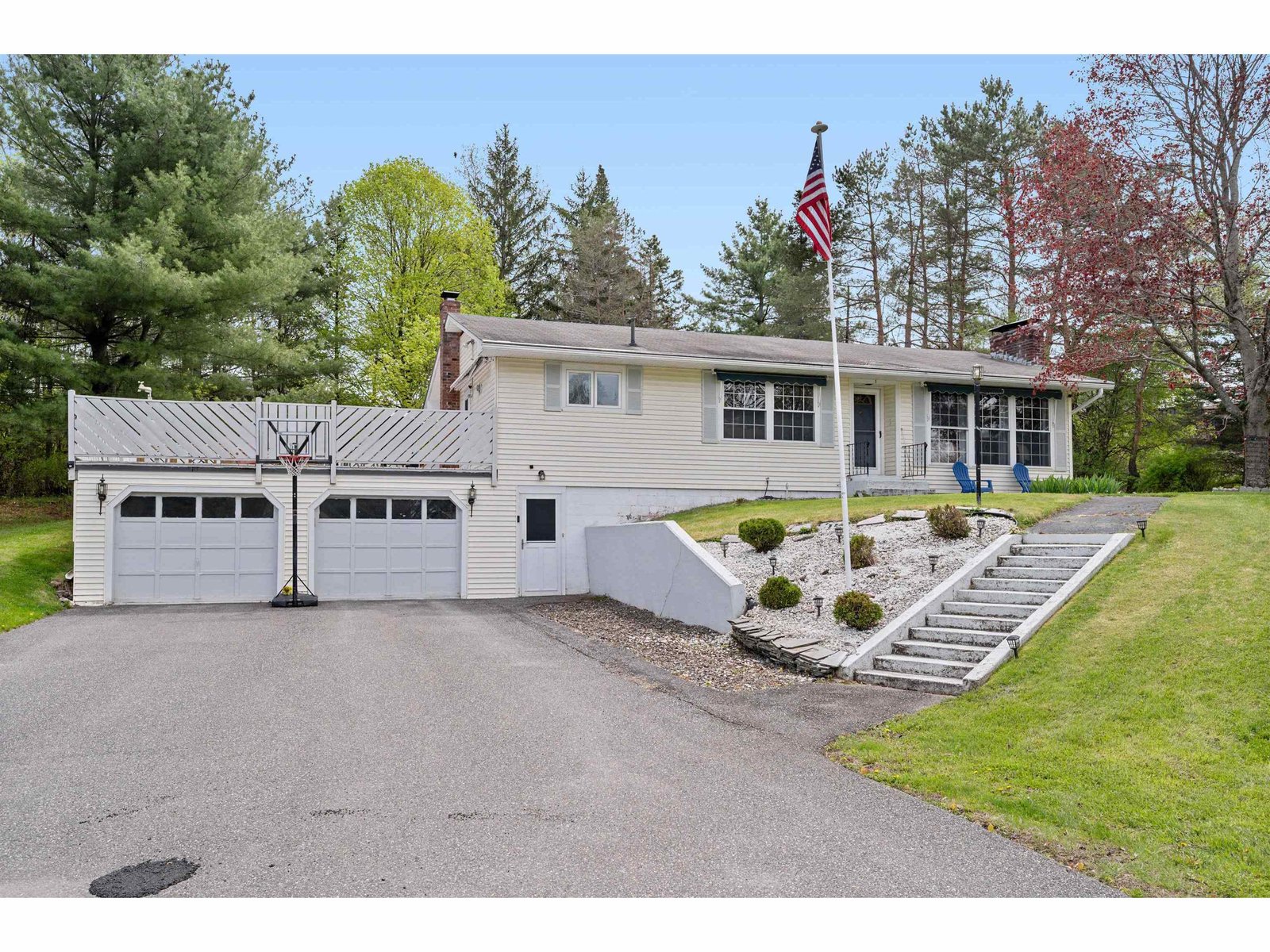 1 Sparrow Drive