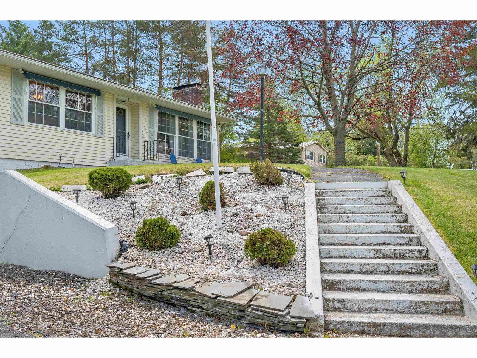1 Sparrow Drive
