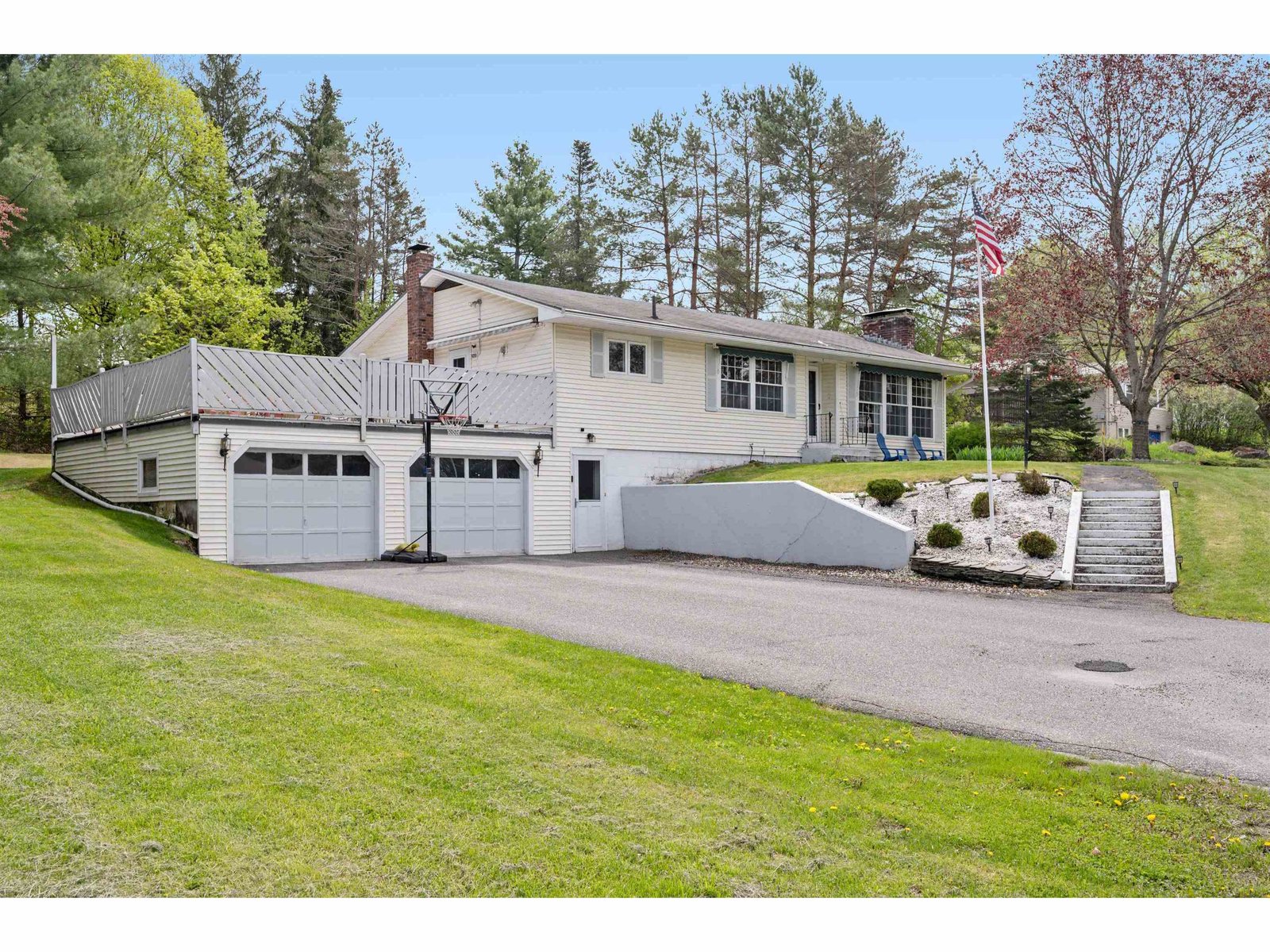 1 Sparrow Drive