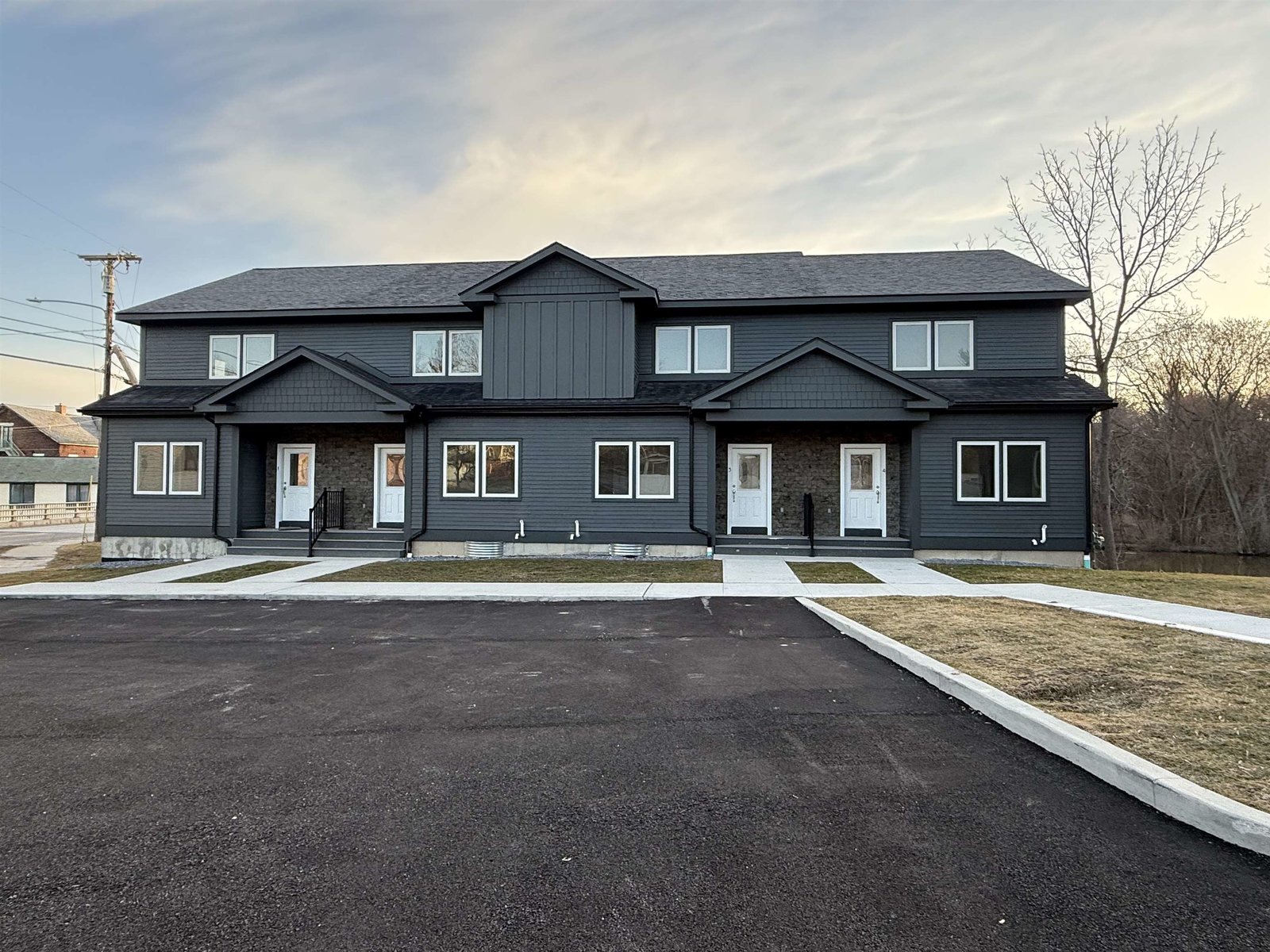 1 West Main Street, Unit 3