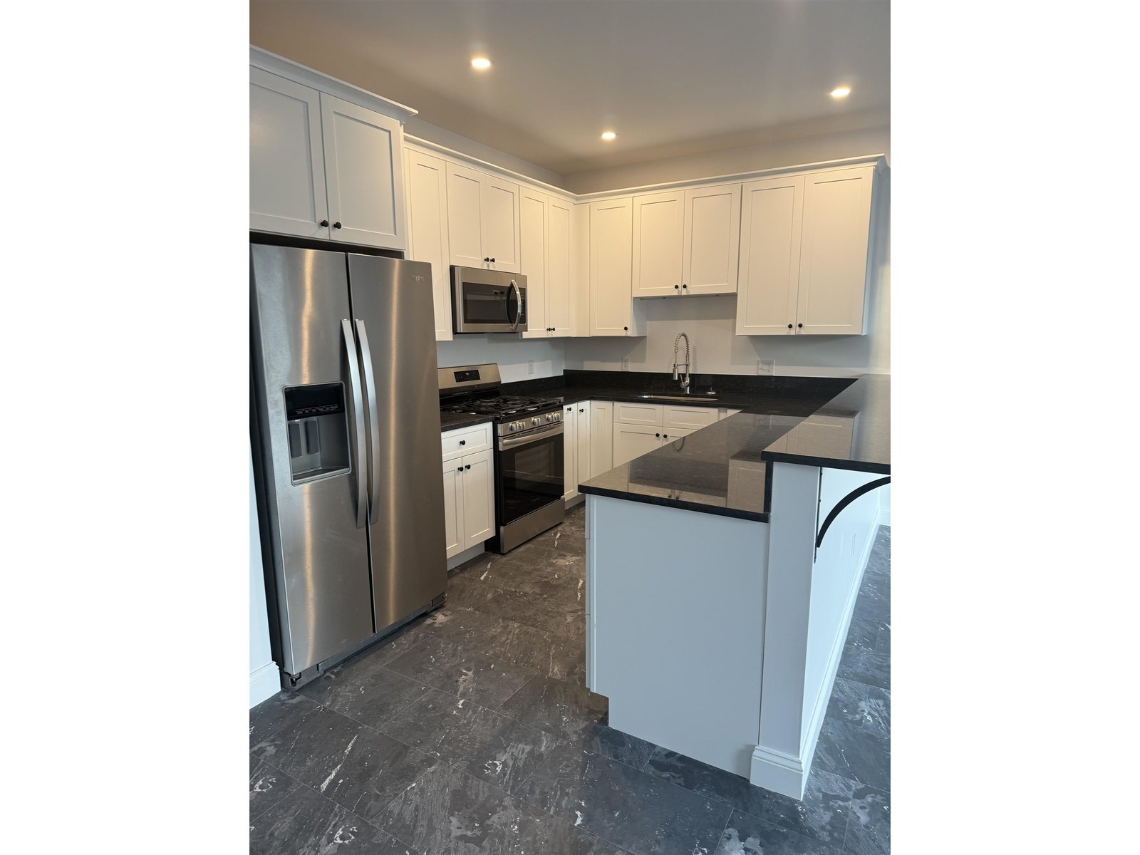 1 West Main Street, Unit 3