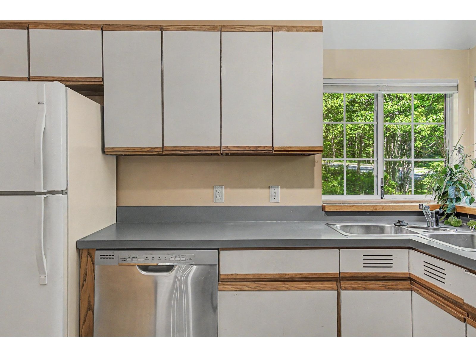 Ample counter and cabinet space for all your needs.