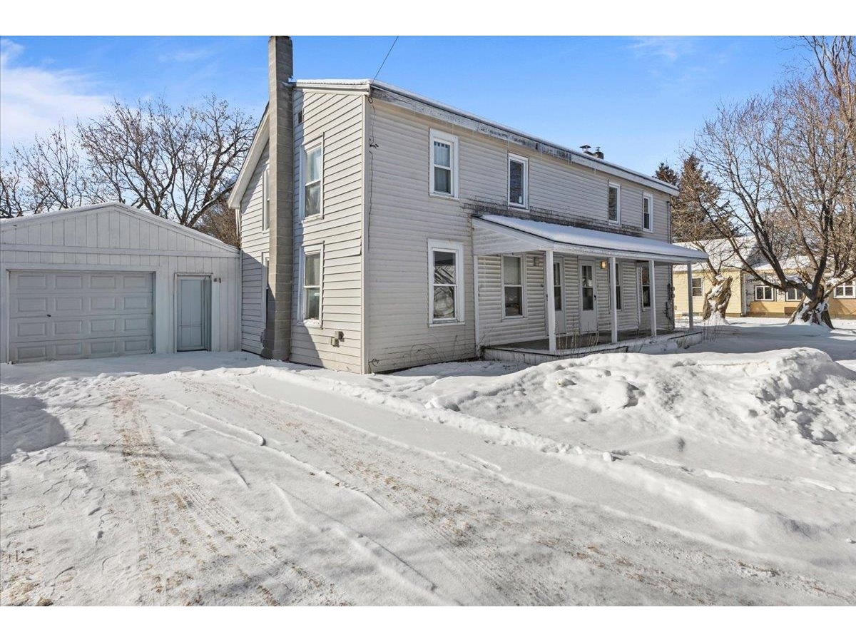 10-12 Lamoille Terrace
