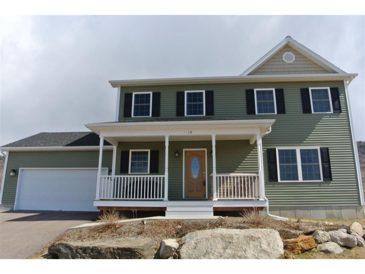 10 Allaire Drive