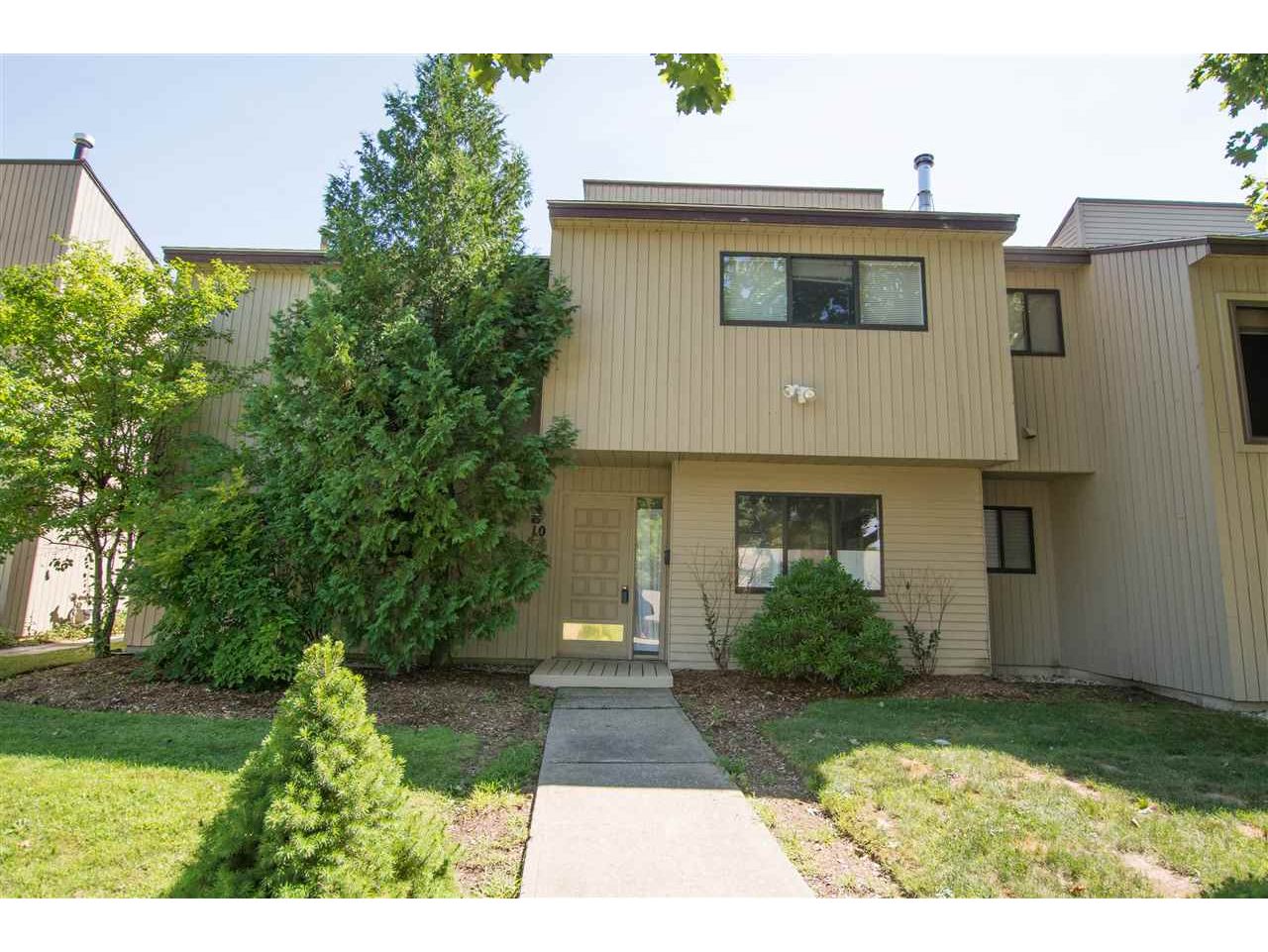 10 Arlington Green