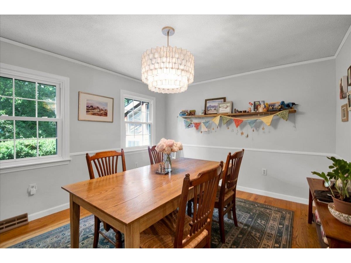 10 Birch Lane