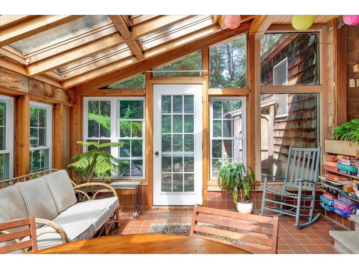 10 Birch Lane