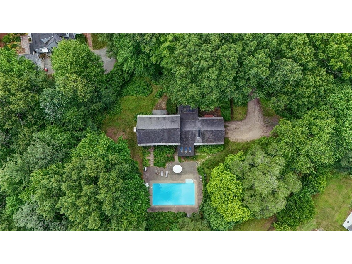 10 Birch Lane