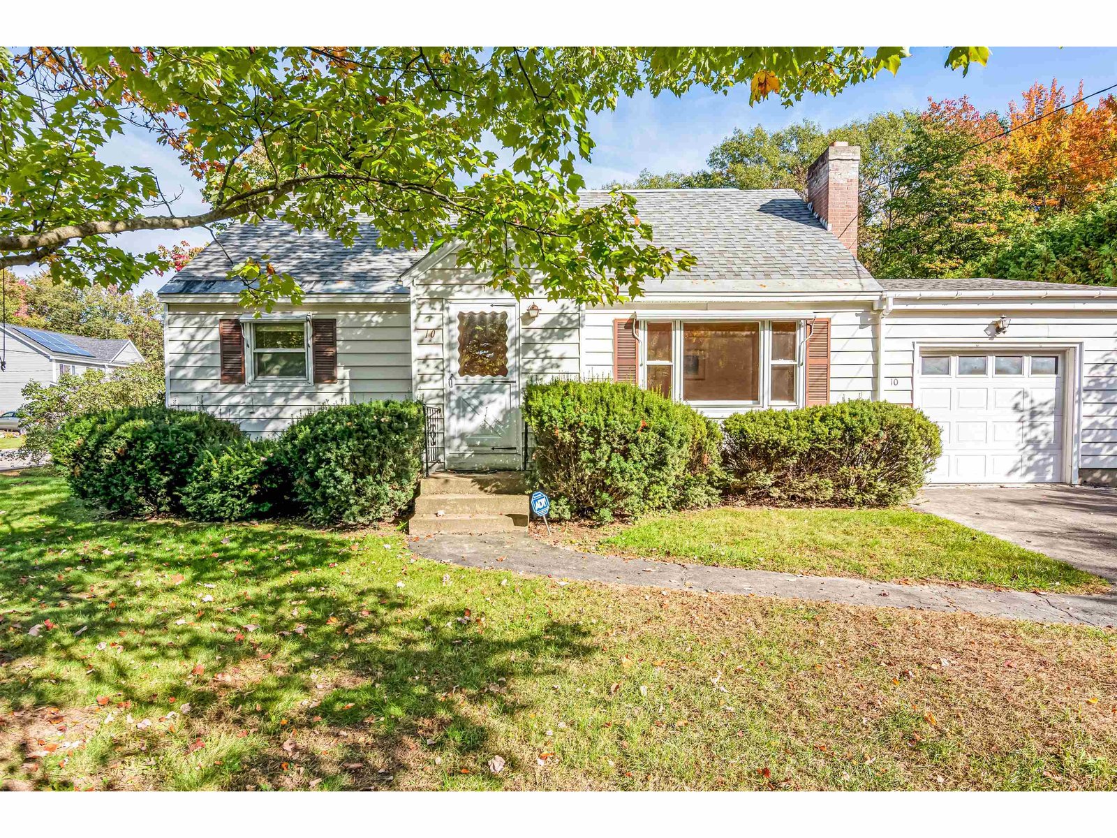 10 Clover Street