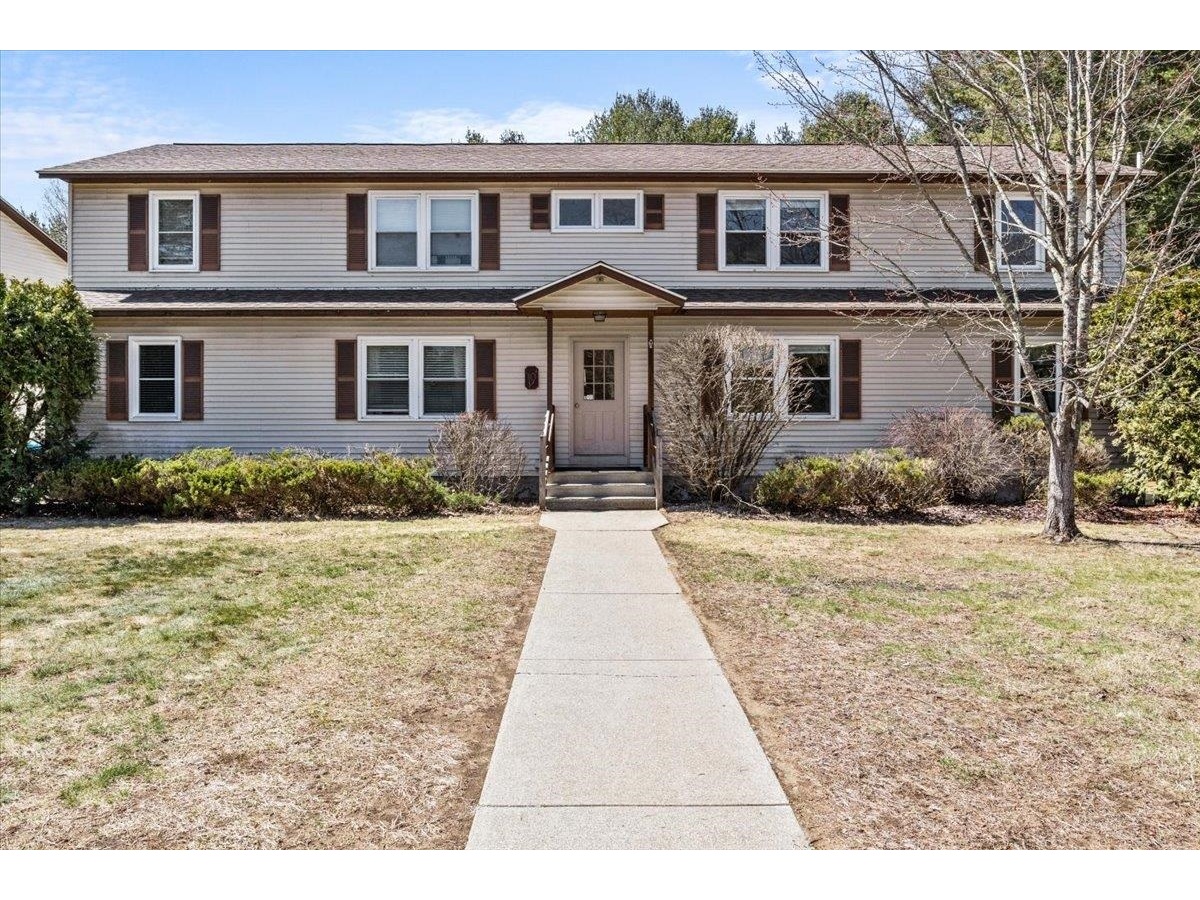 10 Evergreen Drive, Unit 101