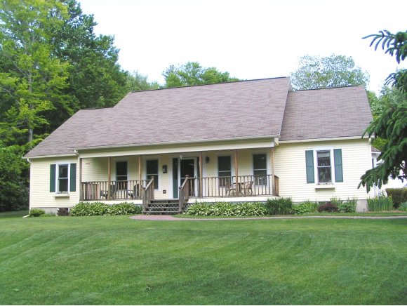 10 Forest Ridge Drive