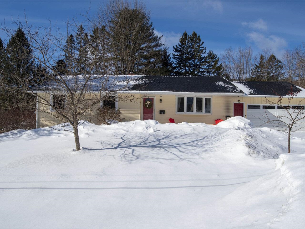 Well Maintained Ranch